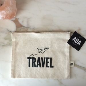 NWT Travel pouch canvas bag gift cute Christmas